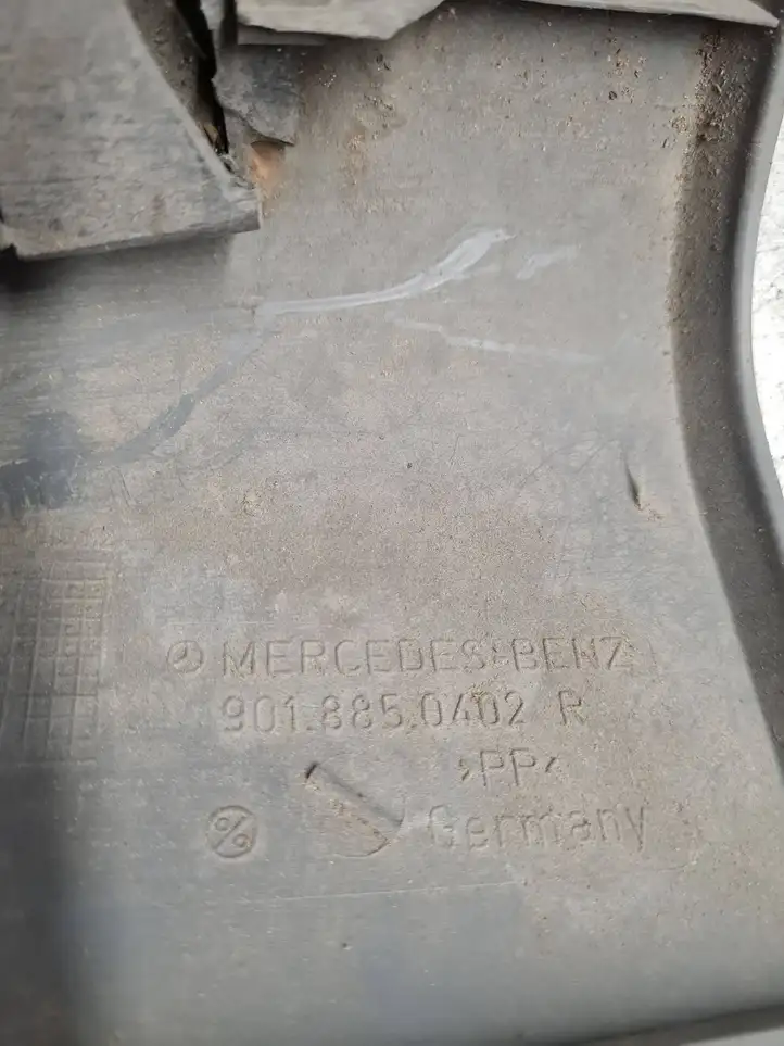 Mercedes-Benz Sprinter W901 W902 W903 W904 (1995 - 2007) 0018850402 Угловая часть заднего бампера — фото 3