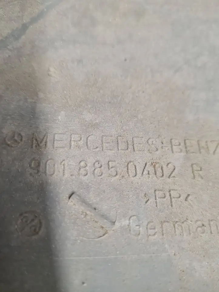 Mercedes-Benz Sprinter W901 W902 W903 W904 (1995 - 2007) 0018850402 Угловая часть заднего бампера — фото 4