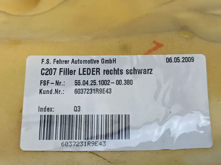 Mercedes-Benz E C207 W207 (2009 - 2017) 6037231R9E43 Верхняя боковая отделка заднего сиденья — фото 7
