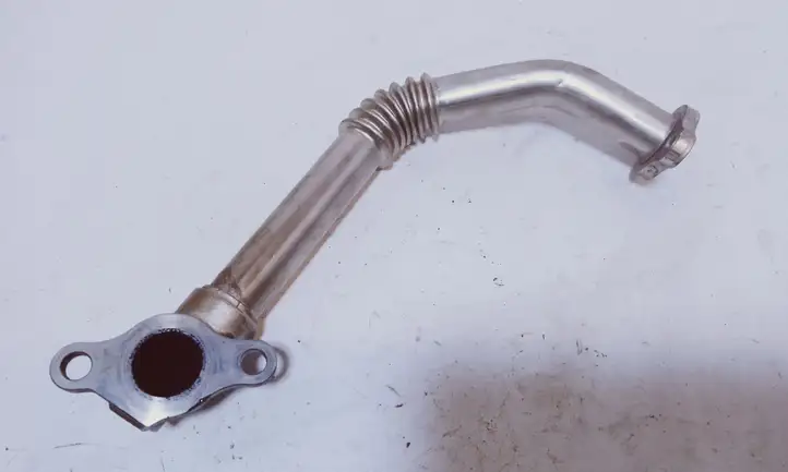 Toyota Auris 150 (2006 - 2012) Трубка EGR — фото 3