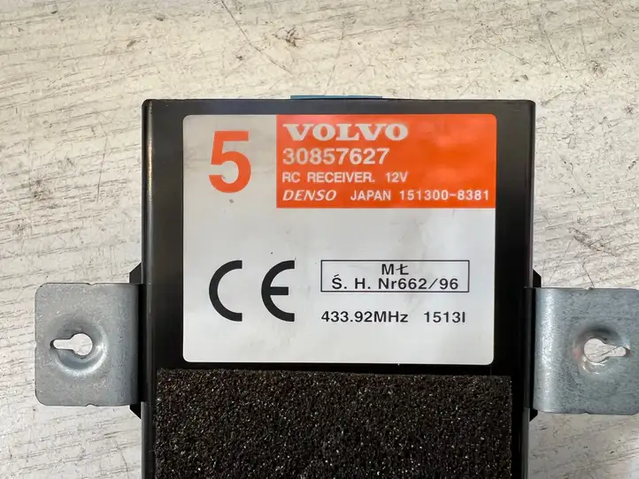 Volvo S40, V40 (2000 - 2004) 30857627 Прочие блоки управления — фото 3