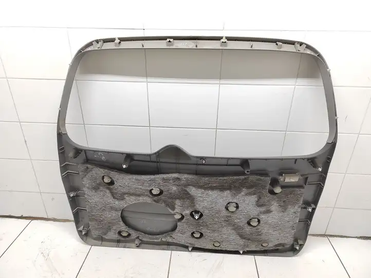 Toyota RAV 4 (XA30) (2006 - 2016) 677514204 Комплект обшивки крышки багажника — фото 2