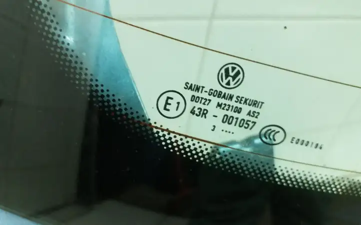 Volkswagen Golf VII (2013 - 2019) G6867737A Крышка багажника — фото 3
