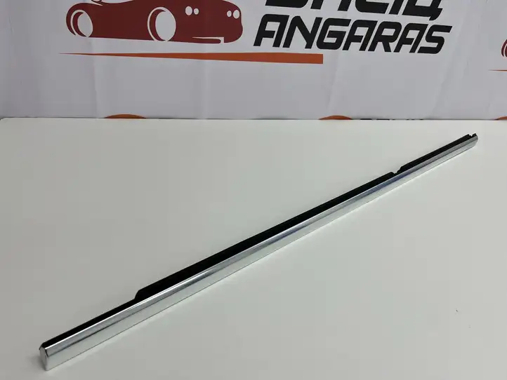 Mercedes-Benz E W213 (2016 - ) A2137300324 Накладка стекла задней двери — фото 5