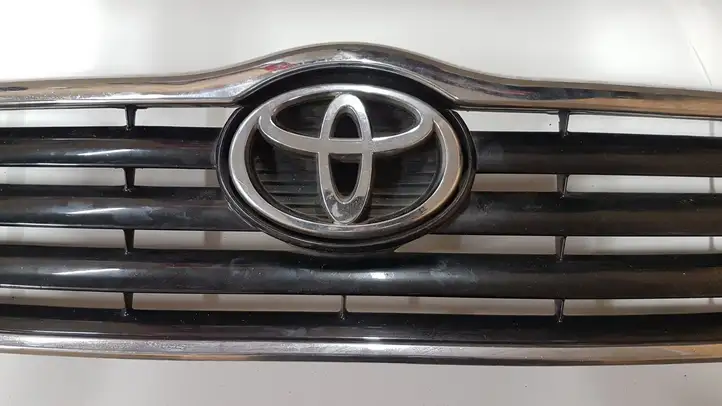 Toyota Avensis T250 (2003 - 2006) 5311405060 Передняя решетка — фото 6