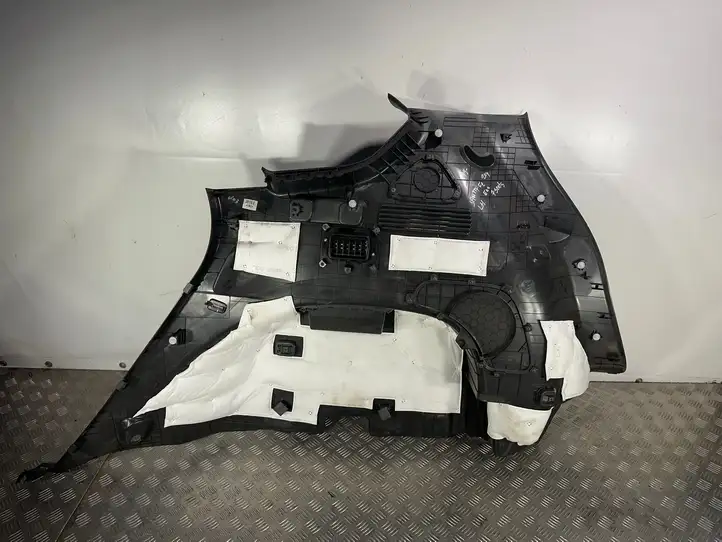 Hyundai Santa Fe (2018 - 2020)  85730S1200 Нижний отделочный щит бока багажника