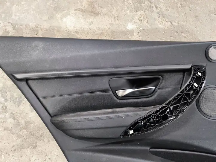 BMW 3 F30 F35 F31 (2012 - 2018) 2835795 Обшивка задней двери — фото 2