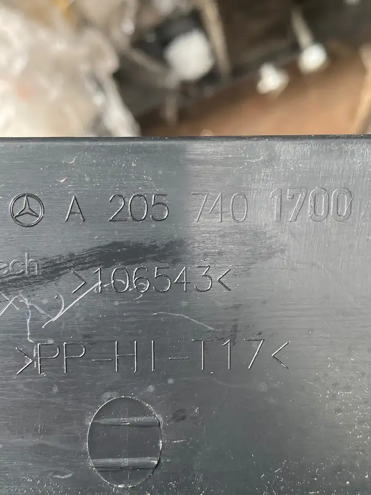 Mercedes-Benz C W205 (2014 - 2021) A2057401700 Комплект обшивки крышки багажника — фото 8