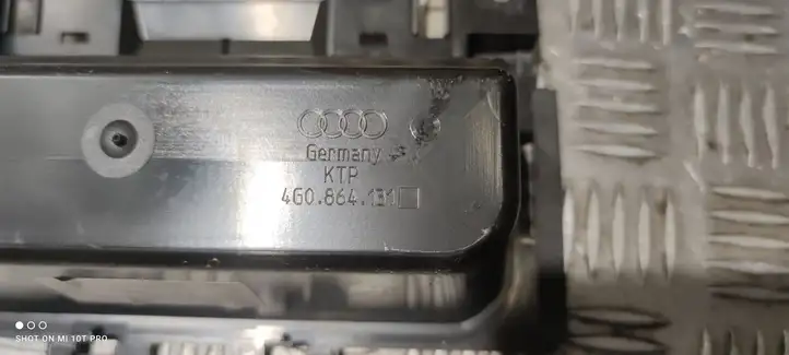 Audi A7 S7 4G (2010 - 2014) 4G0864131 Прочие детали салона — фото 1