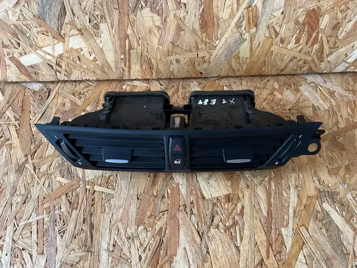 BMW X1 E84 (2009 - 2015) 2991235 Центральный воздушный дефлектор — фото 2