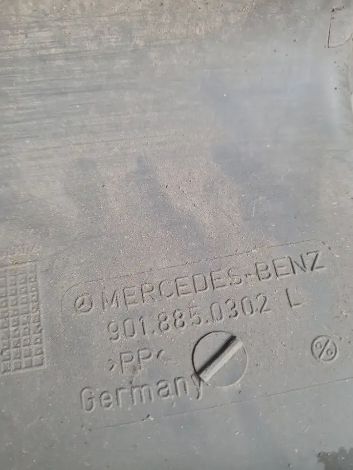 Mercedes-Benz Sprinter W901 W902 W903 W904 (1995 - 2007) 9018850302 Угловая часть заднего бампера — фото 3