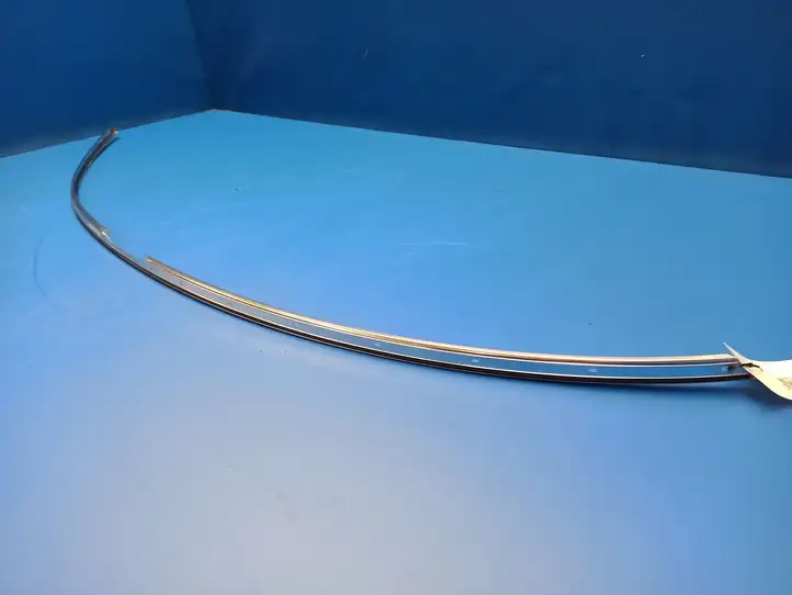 Mercedes-Benz CLS C219 (2003 - 2011)  A2196900139 Отделочная полоса крыши 