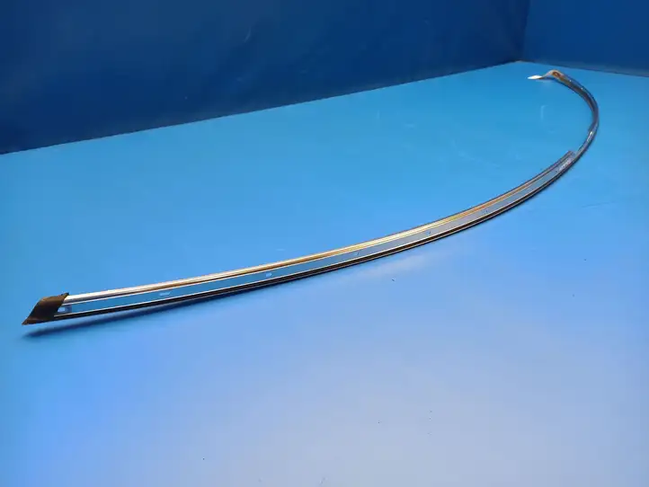 Mercedes-Benz CLS C219 (2003 - 2011)  A2196900139 Отделочная полоса крыши 