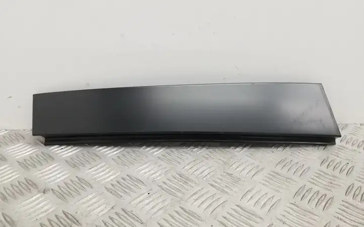 Volkswagen Golf Plus (2004 - 2008) 5M0839901 Накладка стекла задней двери — фото 1
