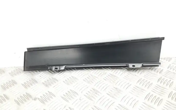 Volkswagen Golf Plus (2004 - 2008) 5M0839901 Накладка стекла задней двери — фото 2