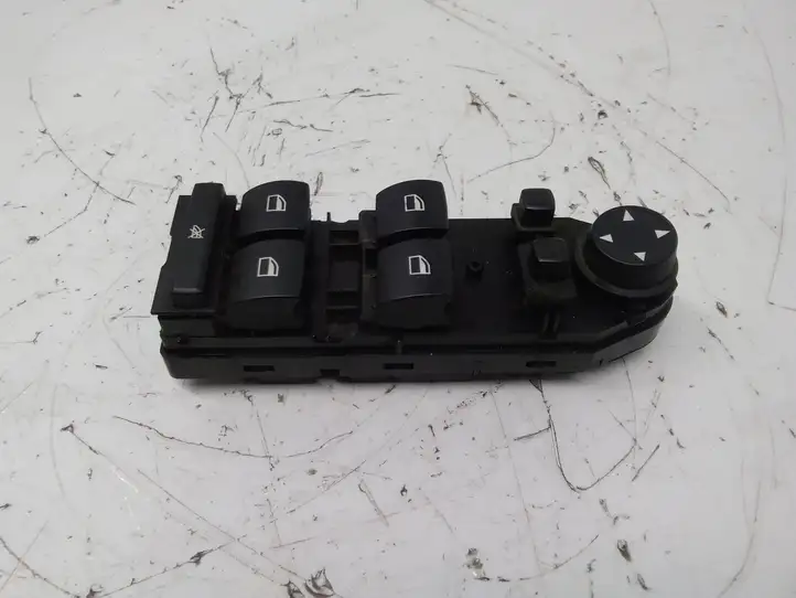 BMW 5 E60 E61 (2004 - 2010) 6939115 Кнопка стеклоподъемников — фото 4
