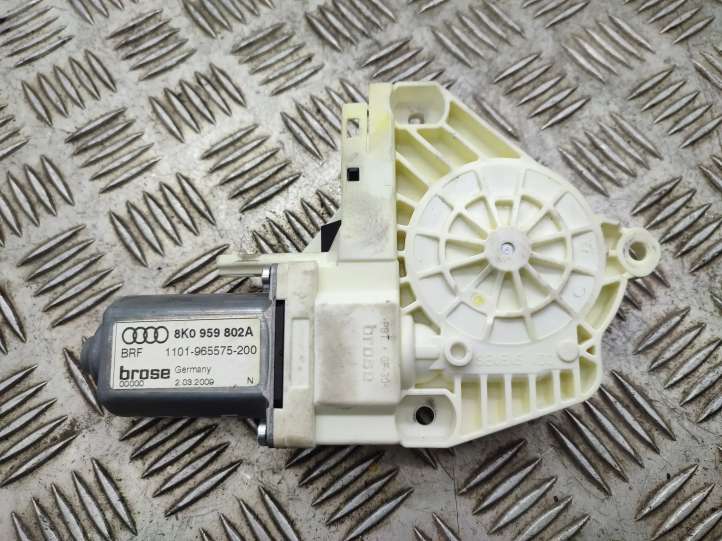 8K0959802A Audi A4 S4 B8 8K Priekinis varikliukas langų pakėlėjo