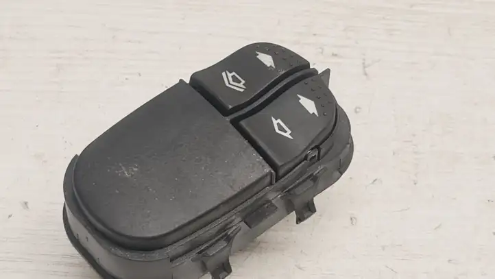 Ford Focus (1998 - 2004) YS4T14529AA Кнопка стеклоподъемников — фото 1