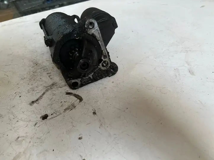 Volvo S40, V40 (2000 - 2004) 8200064465B Стартер — фото 8