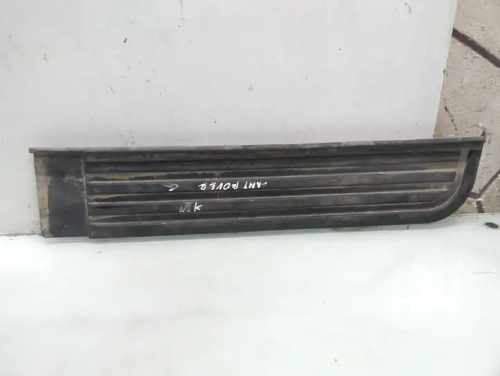 Land Rover Discovery 3 - LR3 (2004 - 2009) Порог кузова — фото 1