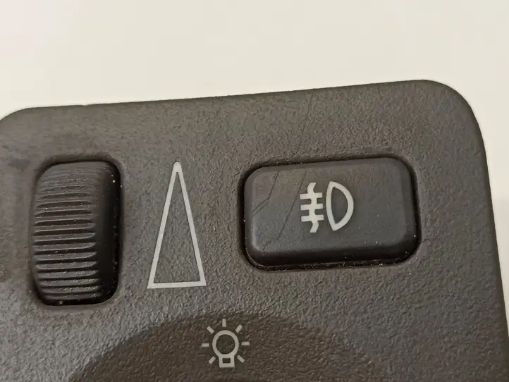 Saab 9-5 (1998 - 2005)  4616124 Включатель фонарей