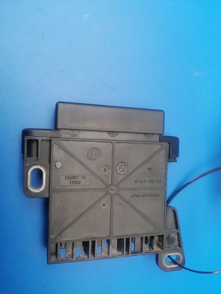 BMW 5 GT F07 (2010 - 2017) 915341802 Реле выравнивания напряжения — фото 8