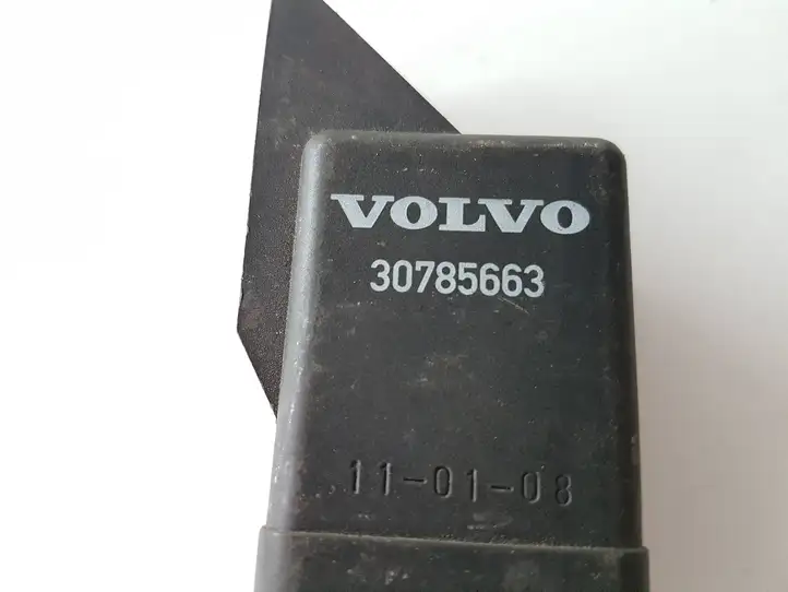 Volvo XC70 (2007 - 2013) 30785663 Реле накала свечей — фото 2