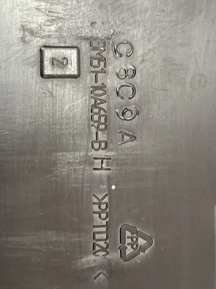 Ford Focus C-MAX (2003 - 2010)  3M5110723BR Ящик аккумулятора