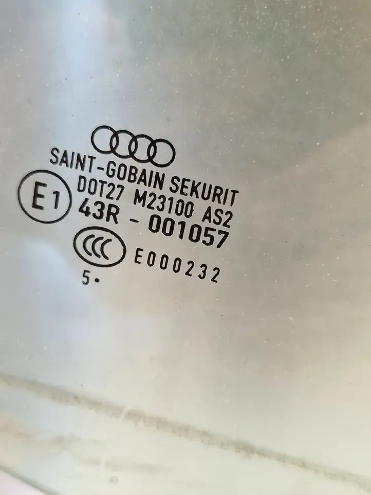 Audi A3/S3 8P (2003 - 2005) E000232 Стекло задней двери — фото 3
