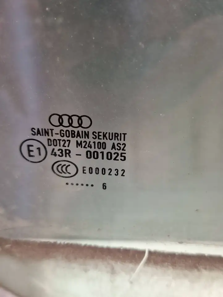 Audi A3/S3 8P (2003 - 2005) 43R001025 Стекло передней двери — фото 3