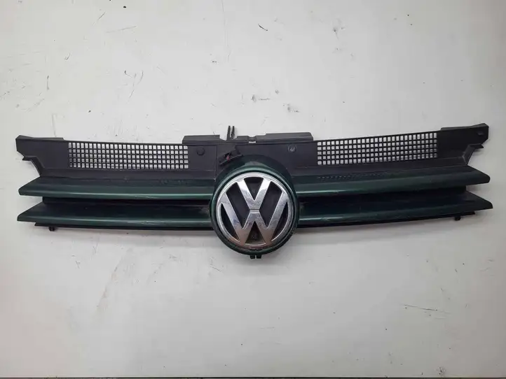 Volkswagen Golf IV (1998 - 2005) 1J0853651C Передняя решетка — фото 1