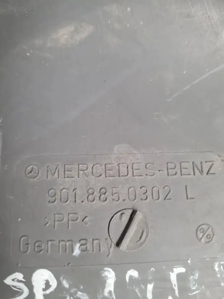 Mercedes-Benz Sprinter W901 W902 W903 W904 (1995 - 2007) 9018850302 Угловая часть заднего бампера — фото 3