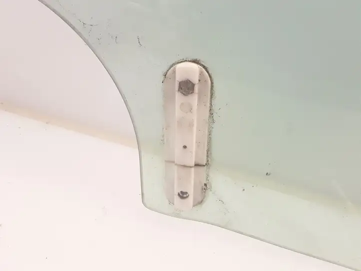 Alfa Romeo GT (2003 - 2010)  43R00049 Основное стекло передних дверей (двухдверного автомобиля)