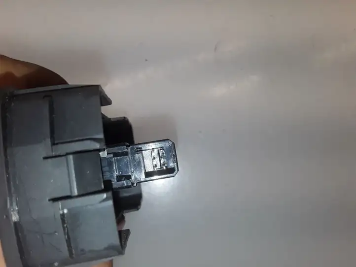 Opel Vectra C (2005 - 2009) 09185959 Блок кнопок стеклоподъемников — фото 3