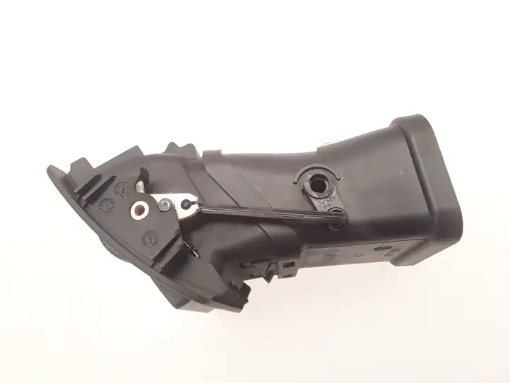 Volvo S40 (2004 - 2007) Y011030 Боковой воздушный дефлектор — фото 3