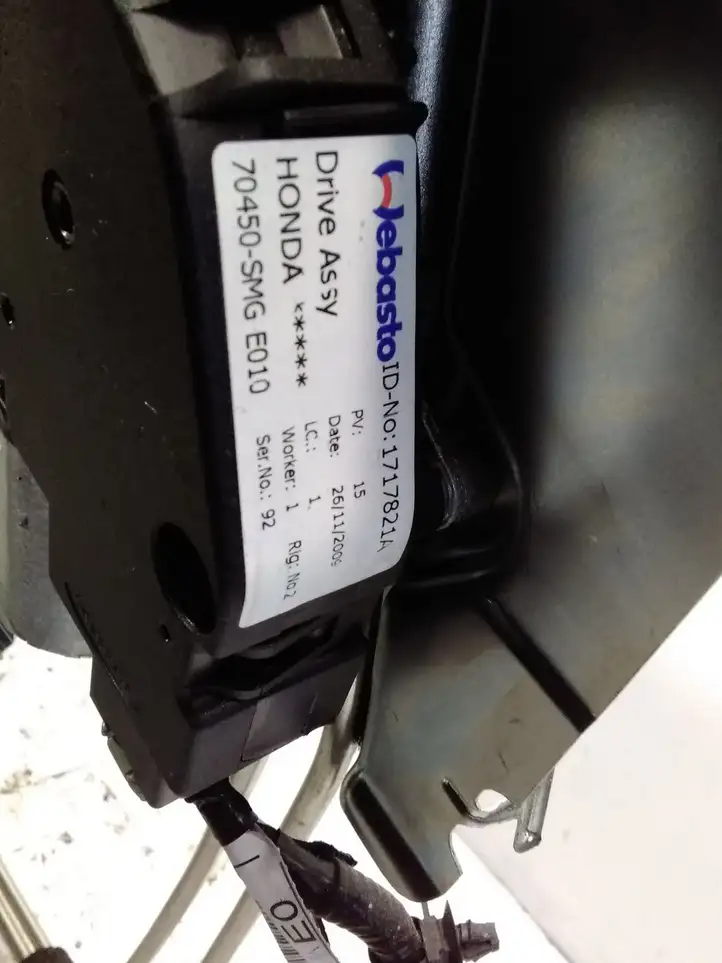 Honda CR-V (2009 - 2012) 70450SMGE010 Рама раздвижной крыши — фото 11