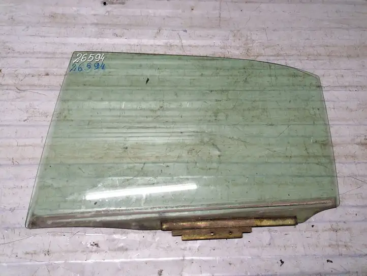 Toyota Prius (XW10) (1997 - 2003) 270361209 Стекло задней двери — фото 1