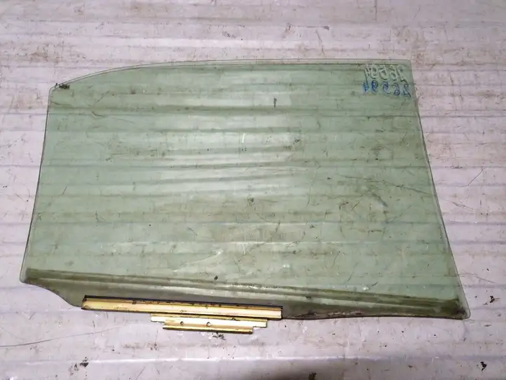 Toyota Prius (XW10) (1997 - 2003) 270361209 Стекло задней двери — фото 3