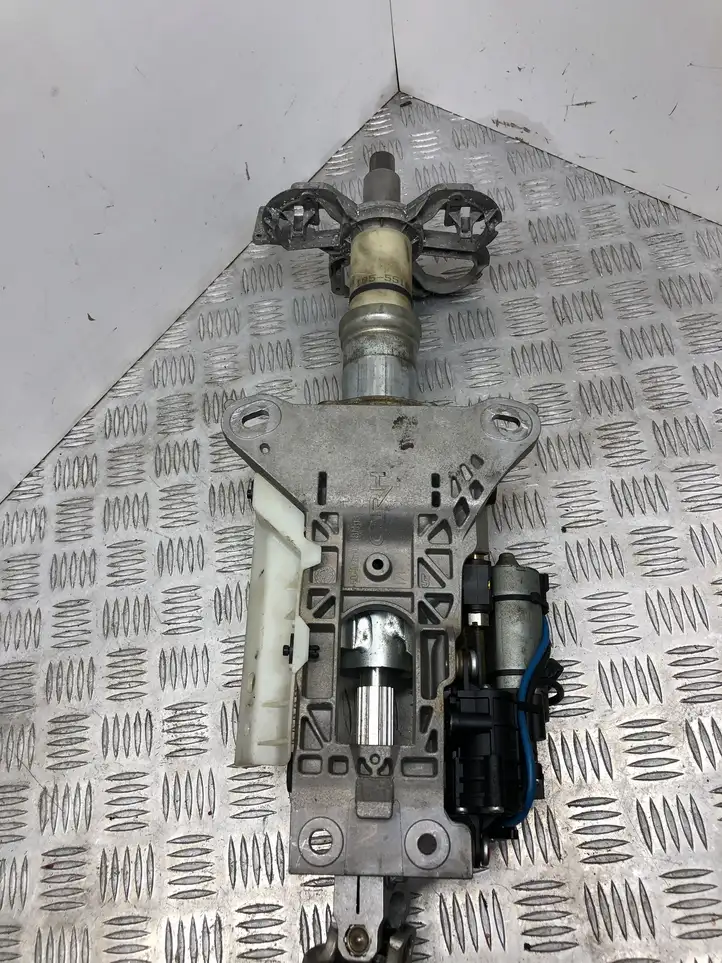 BMW 5 E60 E61 (2004 - 2010) 6774626 Комплект оси рулевого колеса — фото 3