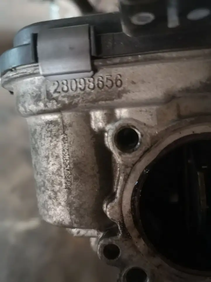 Ford Fiesta (2009 - 2012) 28098656 Дроссельная заслонка — фото 2