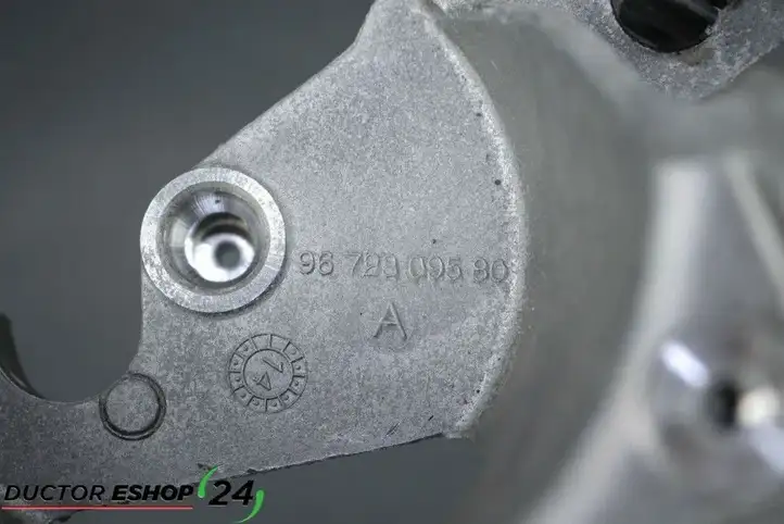 Peugeot 2008 I (2013 - 2019) 9672009580A Кронштейн топливного фильтра — фото 10