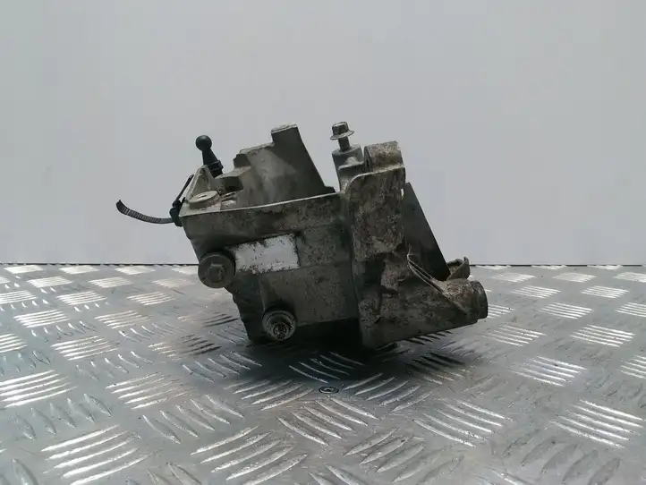 Ford Mondeo MK V (2014 - ) 9804498180 Кронштейн топливного фильтра — фото 3