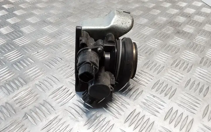 Toyota Aygo AB10 (2005 - 2008) 8945252011 Дроссельная заслонка — фото 5