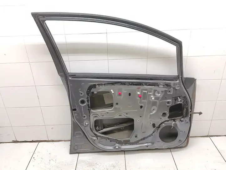 Toyota Auris 150 (2006 - 2012) Дверь — фото 8