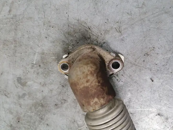 Kia Sorento (2009 - 2014) Трубка EGR — фото 3