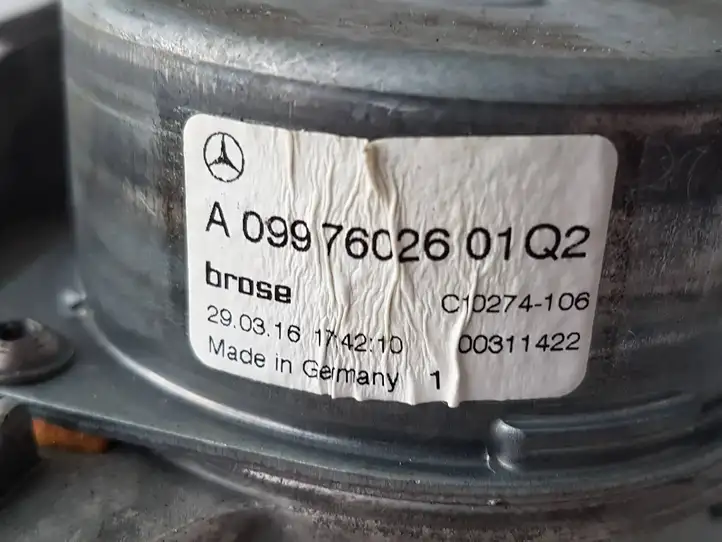 Mercedes-Benz C W205 (2014 - 2021) A0997602601 Доводчик крышки багажника — фото 2