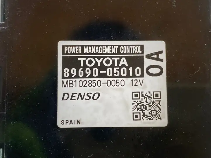 Toyota Avensis T270 (2009 - 2012) 8969005010 Прочие блоки управления — фото 2