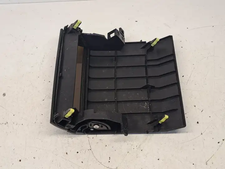 Toyota Prius (XW20) (2003 - 2009) 5542047010 Крышка бардачка — фото 2