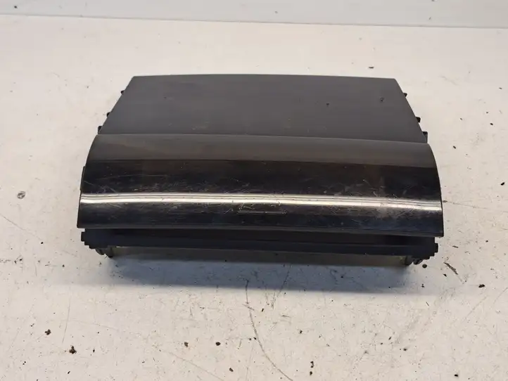 Toyota Prius (XW20) (2003 - 2009) 5542047010 Крышка бардачка — фото 7