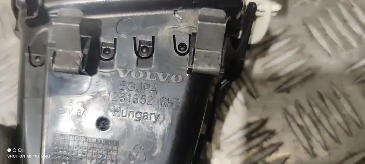 Volvo V60 (2013 - 2018) 1281852 Боковой воздушный дефлектор — фото 2
